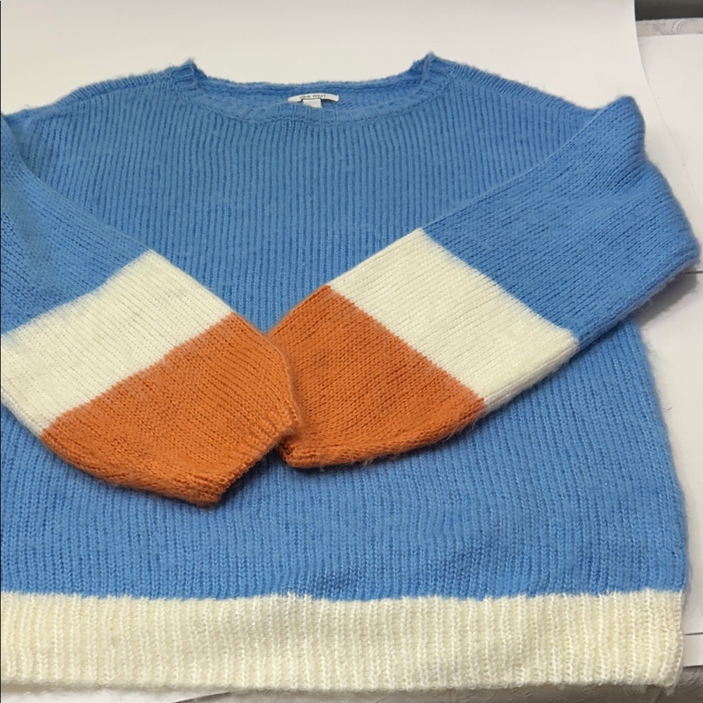 Nine West Women's Soft Blue Crew Neck Sweater - Picture 3 of 16